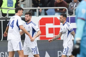 Da Kunjin "projektil" presudio Kaljariju, Komo hita ga Ligi šampiona